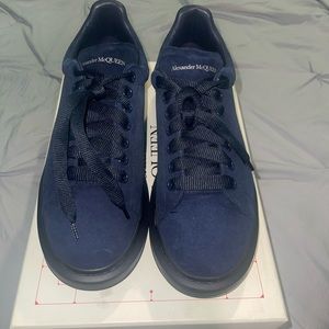 ALEXANDER MCQUEEN SNEAKERS